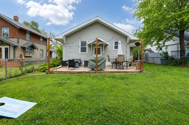 4106 Plainview Drive, Des Moines, IA 50311