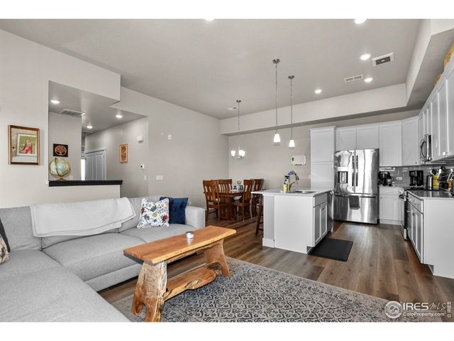 6826 School House Dr 203, Timnath, CO 80547