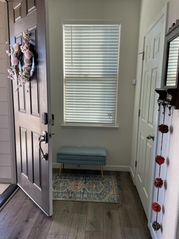 5057 E Whirlabout St, Roseville, CA 95747