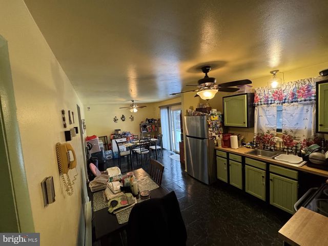 605 RED FEATHER TRL, Browns Mills, NJ 08015