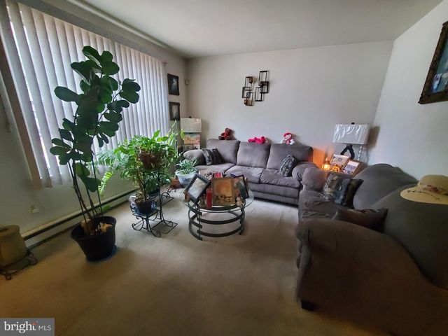 605 RED FEATHER TRL, Browns Mills, NJ 08015