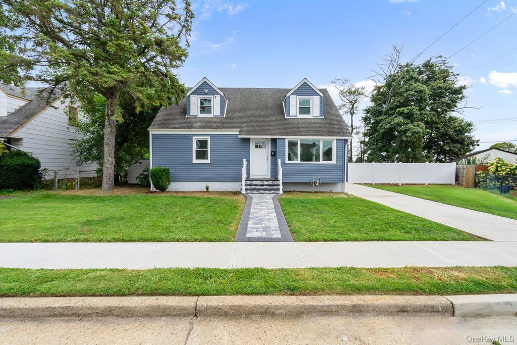 48 Cliff Avenue, Hempstead, NY 11550 — exterior