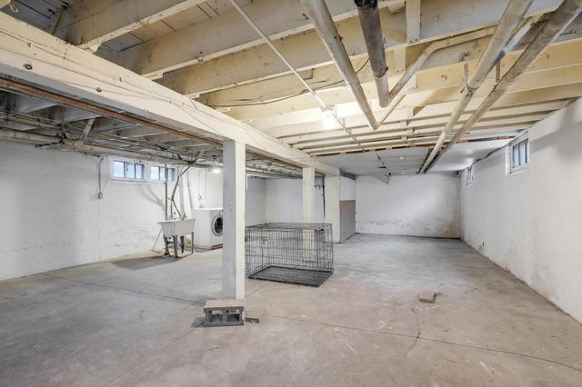 918 Queen Avenue N, Minneapolis, MN 55411