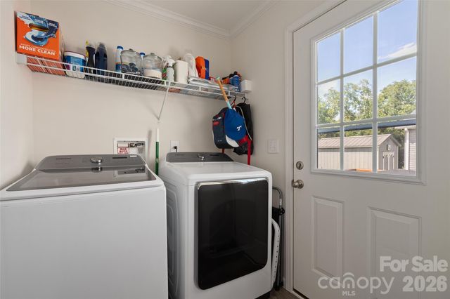 46 Janie Drive, Clyde, NC 28721