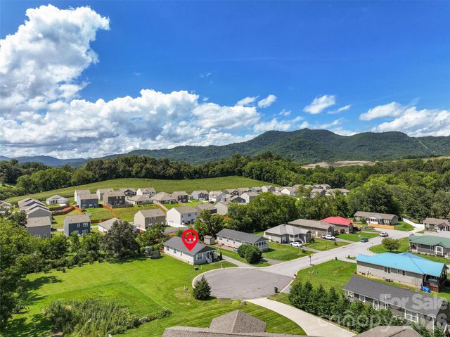 46 Janie Drive, Clyde, NC 28721