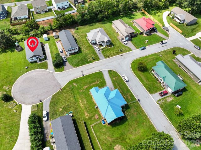 46 Janie Drive, Clyde, NC 28721
