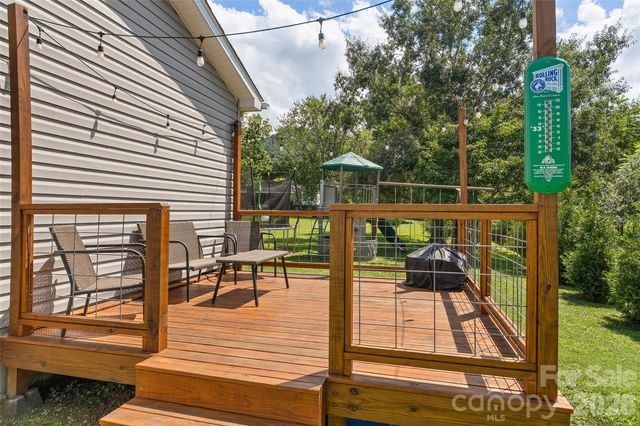 46 Janie Drive, Clyde, NC 28721
