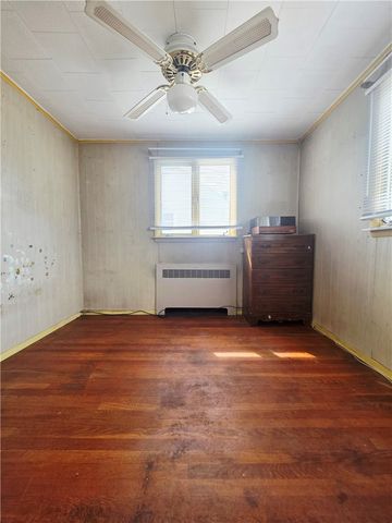 553 Constitution Cir, Clairton, PA 15025