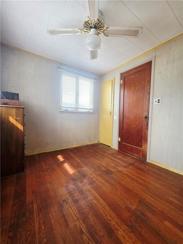 553 Constitution Cir, Clairton, PA 15025