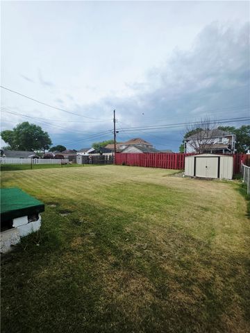 553 Constitution Cir, Clairton, PA 15025