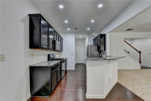 1000 Parkside Wood Court, Lawrenceville, GA 30043