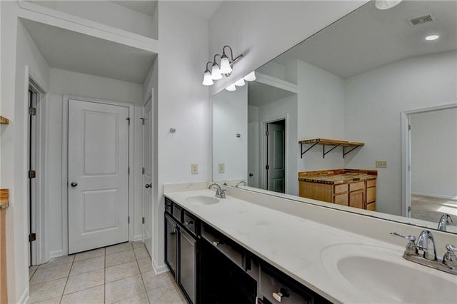 1000 Parkside Wood Court, Lawrenceville, GA 30043