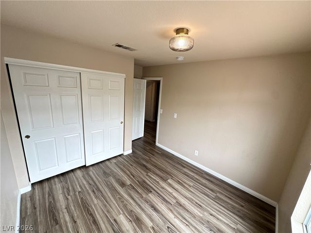 2024 Shining Feather Lane, Las Vegas, NV 89134