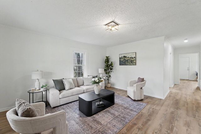 1242 N Ohio, Wichita, KS 67214