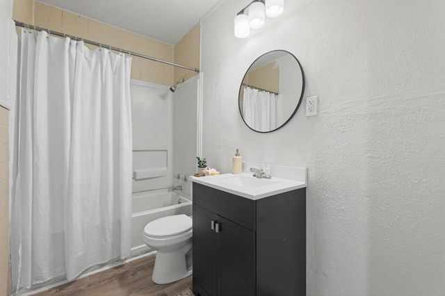 1242 N Ohio, Wichita, KS 67214