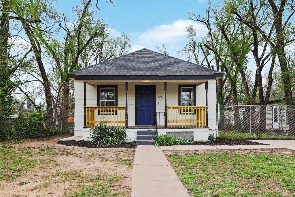1242 N Ohio, Wichita, KS 67214