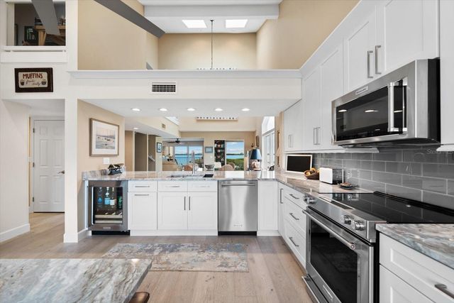 71 TIDY ISLAND BOULEVARD, Bradenton, FL 34210