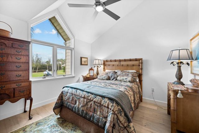 71 TIDY ISLAND BOULEVARD, Bradenton, FL 34210