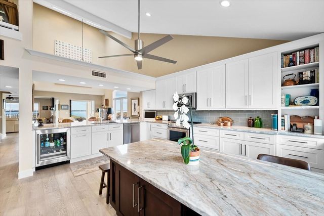 71 TIDY ISLAND BOULEVARD, Bradenton, FL 34210