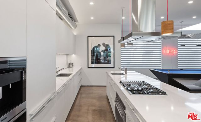 4411 Roma Court, Marina Del Rey, CA 90292