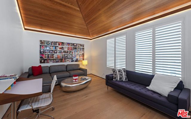 4411 Roma Court, Marina Del Rey, CA 90292