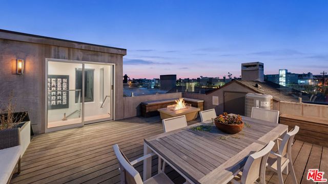 4411 Roma Court, Marina Del Rey, CA 90292