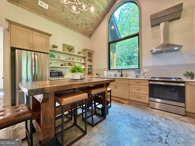 399 Jim McCrackin, Clayton, GA 30525