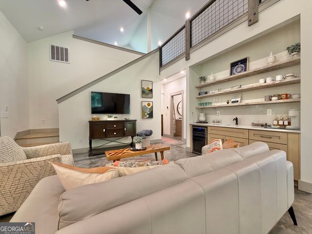 399 Jim McCrackin, Clayton, GA 30525