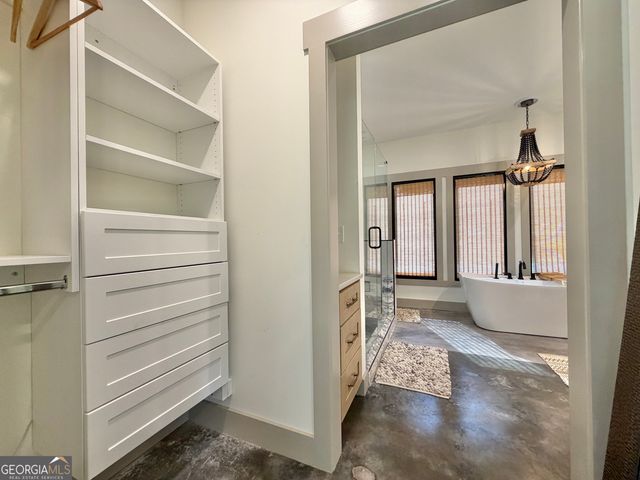 399 Jim McCrackin, Clayton, GA 30525