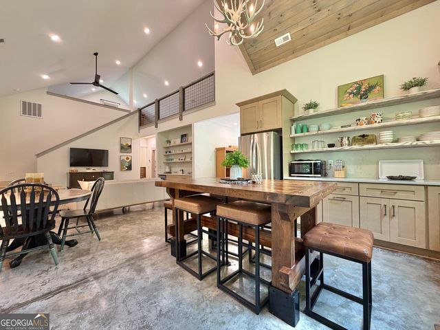 399 Jim McCrackin, Clayton, GA 30525