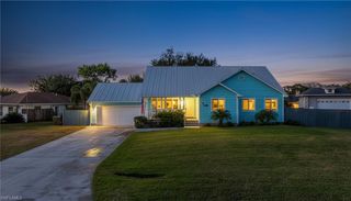 20520 Pine Tree LN, Estero, FL 33928