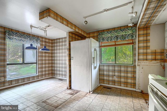 3 CAMANO CT, Randallstown, MD 21133