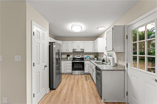 2497 E Sprague Street, Winston-salem, NC 27107
