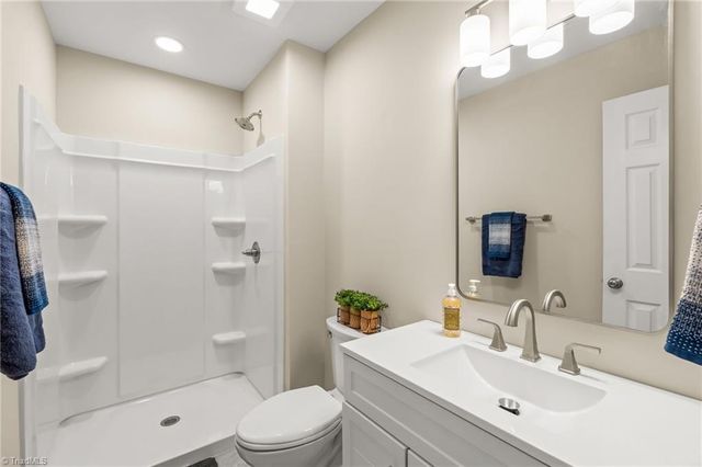 2497 E Sprague Street, Winston-salem, NC 27107