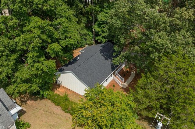 2497 E Sprague Street, Winston-salem, NC 27107
