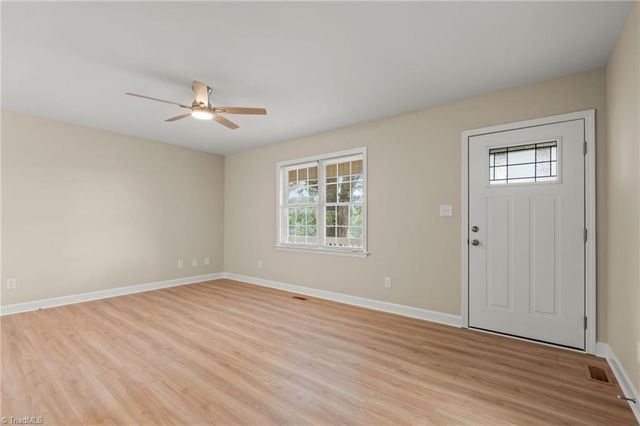2497 E Sprague Street, Winston-salem, NC 27107