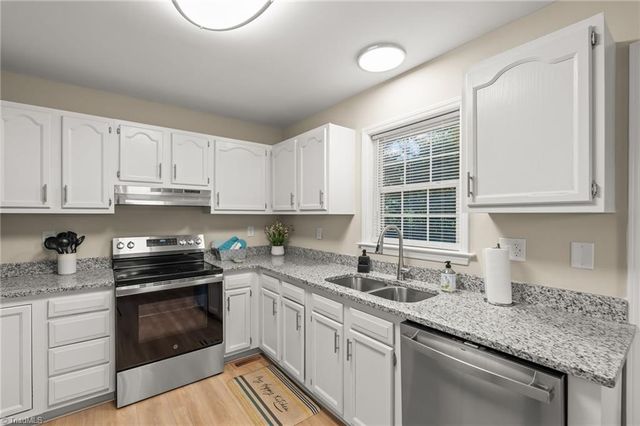 2497 E Sprague Street, Winston-salem, NC 27107