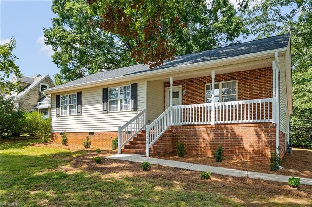 2497 E Sprague Street, Winston-salem, NC 27107