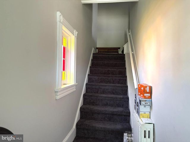 39 N WELLS AVE, Glenolden, PA 19036