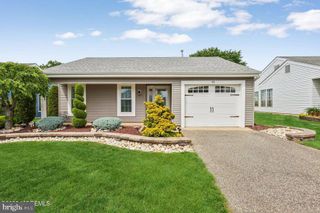 10 WEYBRIDGE PL, Manchester Township, NJ 08759