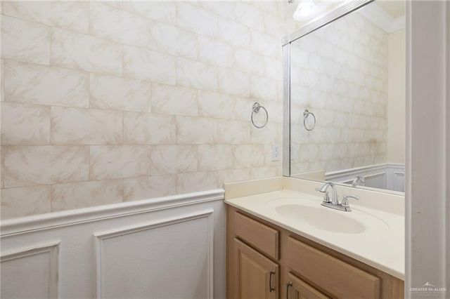 4600 W Maple Avenue, Mcallen, TX 78501