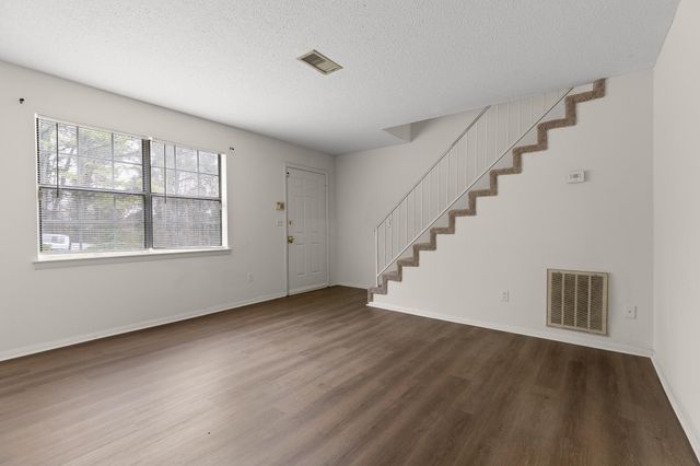 4120 Maple Terrace Lane B, Chattanooga, TN 37406