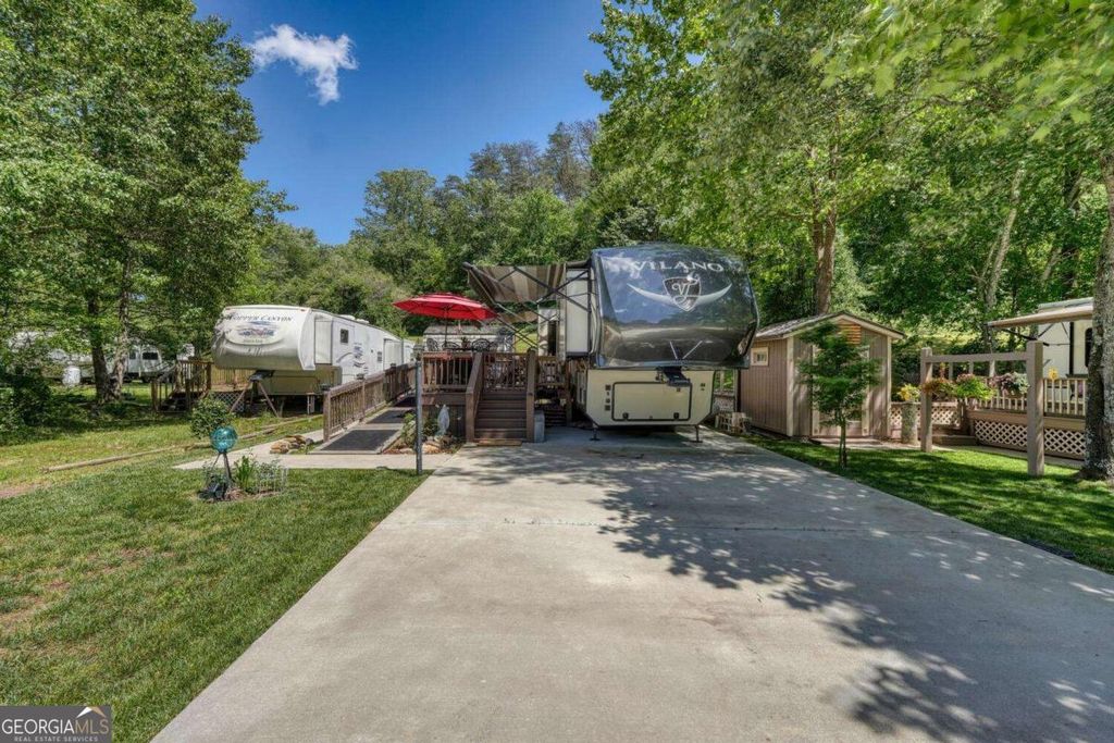 391 Conley Creek Circle 95, Blairsville, GA 30512