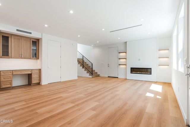 2821 Los Robles Road, Thousand Oaks, CA 91362