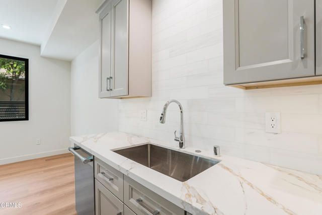 2821 Los Robles Road, Thousand Oaks, CA 91362