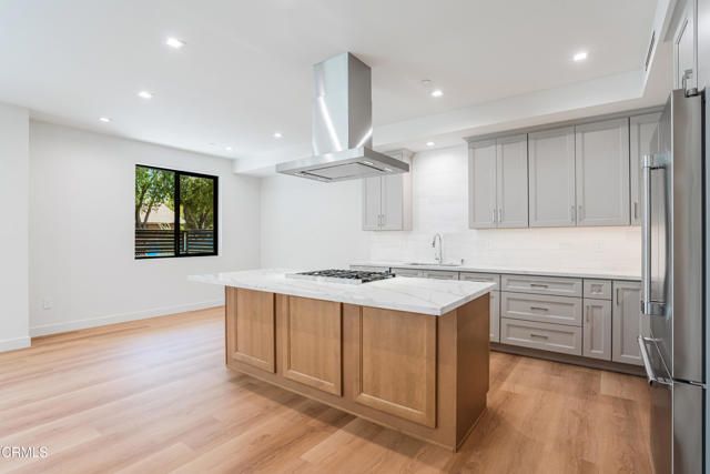 2821 Los Robles Road, Thousand Oaks, CA 91362