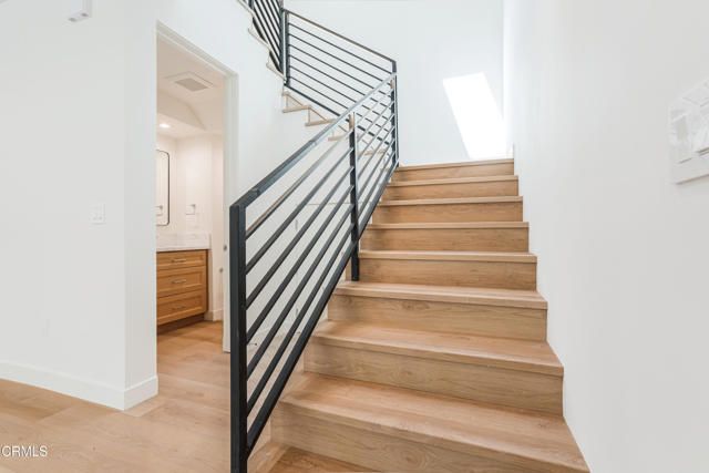 2821 Los Robles Road, Thousand Oaks, CA 91362