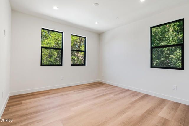 2821 Los Robles Road, Thousand Oaks, CA 91362