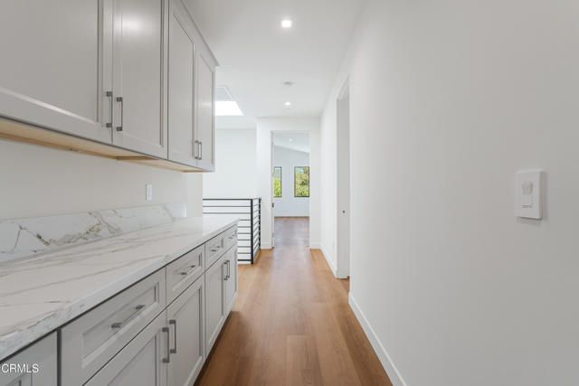 2821 Los Robles Road, Thousand Oaks, CA 91362