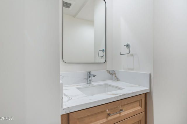 2821 Los Robles Road, Thousand Oaks, CA 91362